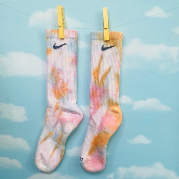 Nike | Hand Dyed Custom Nike Socks | Small/Medium | Kaleidoscope Tie Dye - Picture 10 of 13